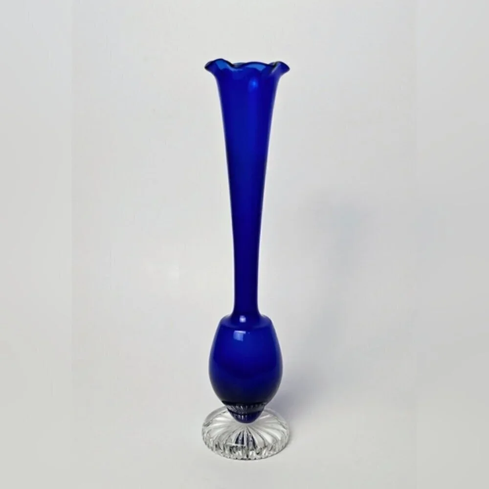 Vintage Cobalt Blue Ombre Hand Blown Art Glass Bud Vase Ruffled Rim
